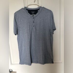Banana Republic Men’s Blue Short Sleeve Henley Size Small